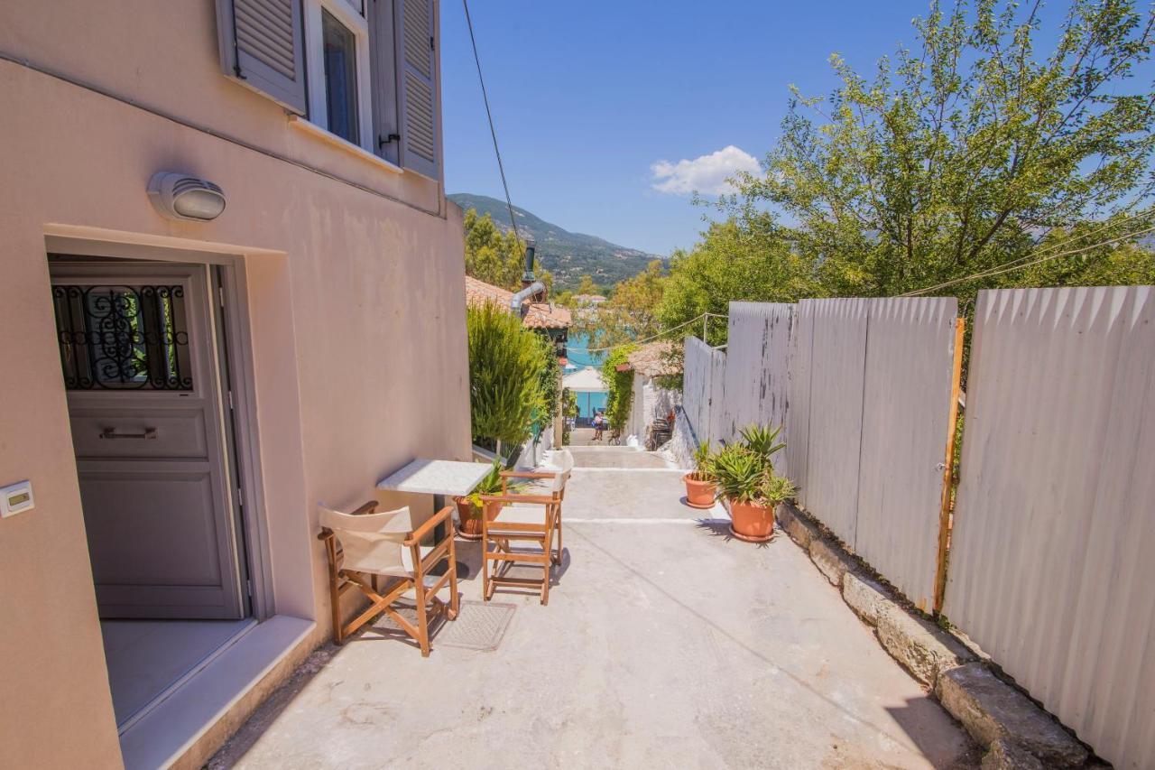 Orfeas Studios Vasiliki Exteriör bild