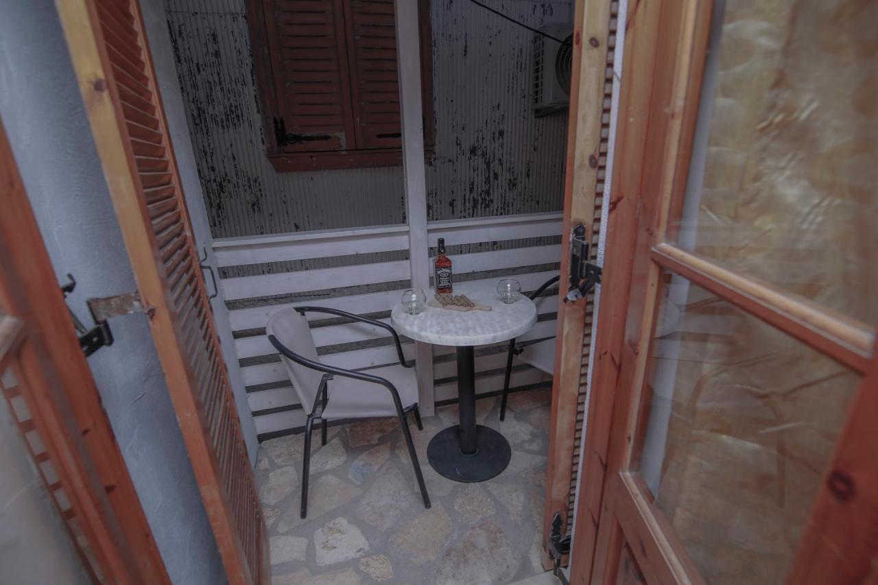 Orfeas Studios Vasiliki Exteriör bild